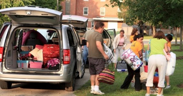 College Move-In Day: What Parents Need to Know