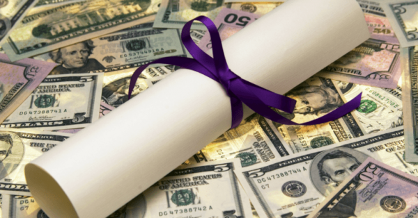 Scholarships for High School Seniors: What to Know