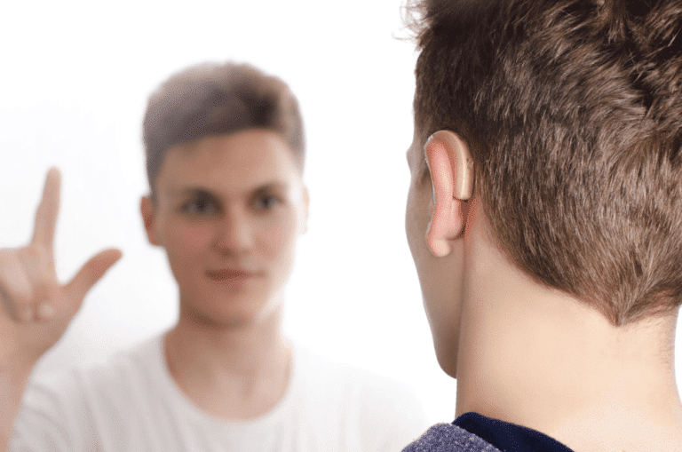 Going To College As a Deaf Student