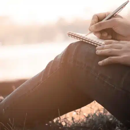 43 Phrases You Should Avoid in a College Admission Essay