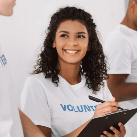 Are Community Service and Volunteering Part of Scholarship Requirements?