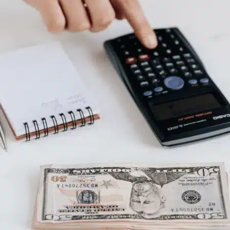 10 Income Strategies to Reduce Your Cost of College