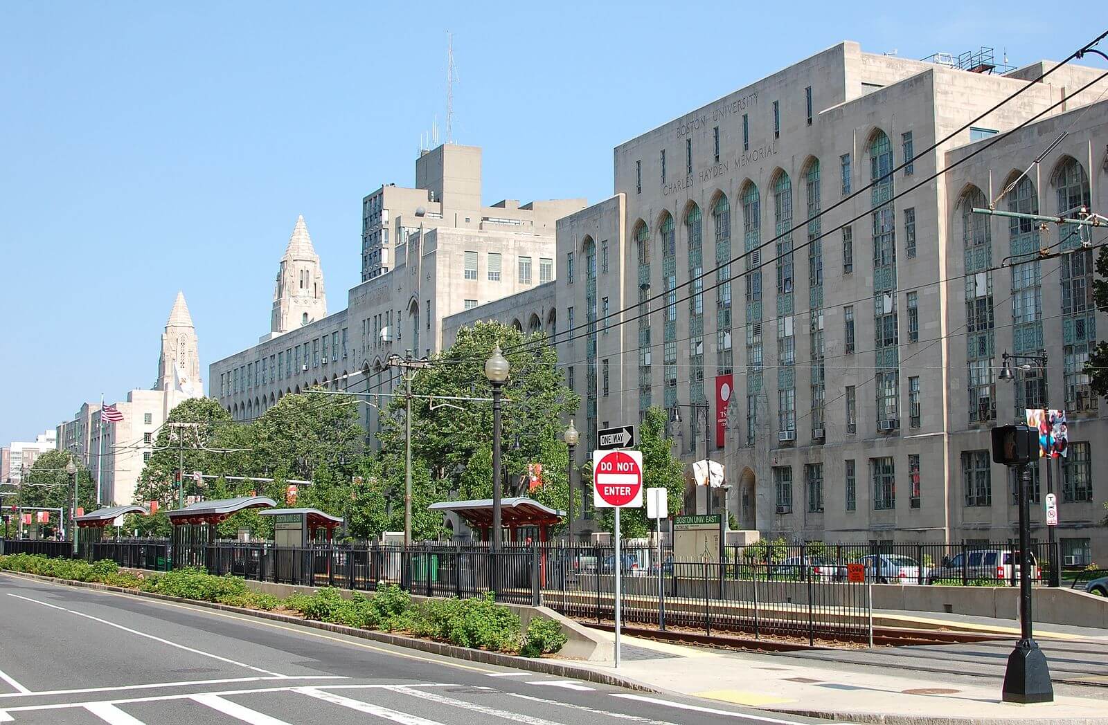 1600px-Boston_University_College_of_Arts_and_Sciences
