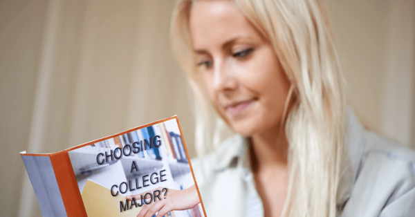Things to Consider When Choosing a College Major
