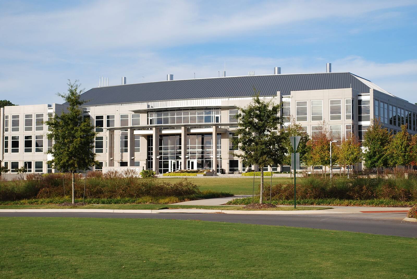 1600px-UAHShelbyCenter