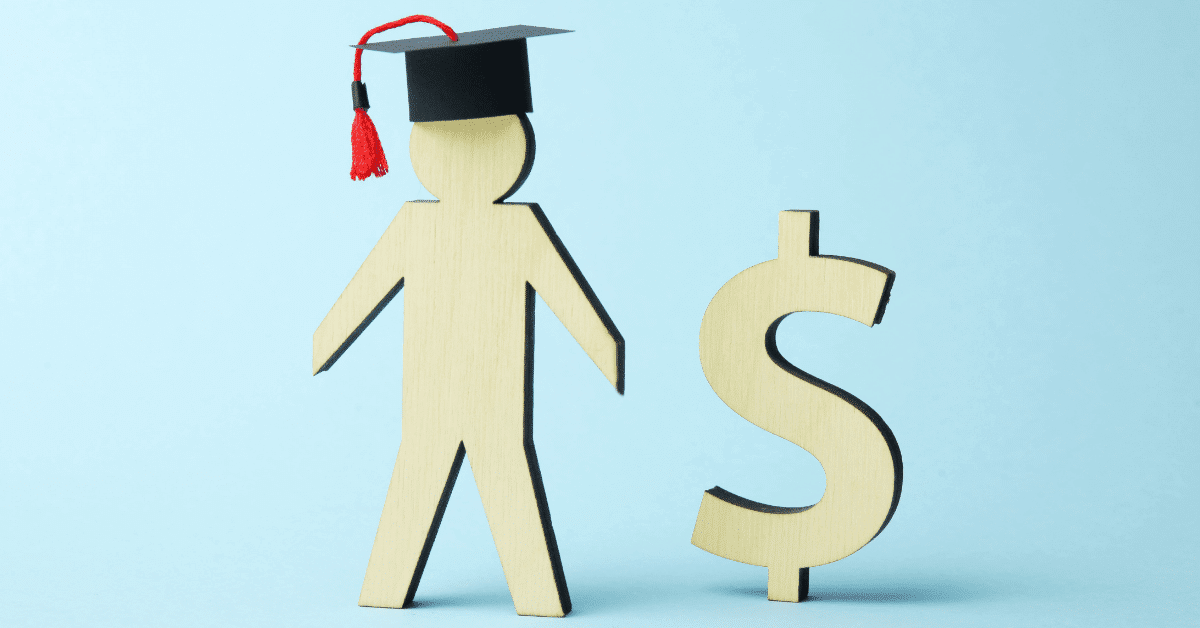 Read This Before Your High School Senior Commits to a College