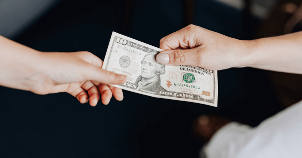 How to Get Students Motivated to Apply for Scholarships