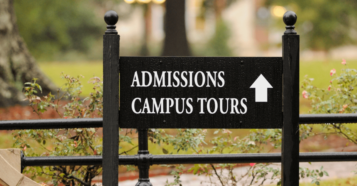 Admissions Campus Tours sign