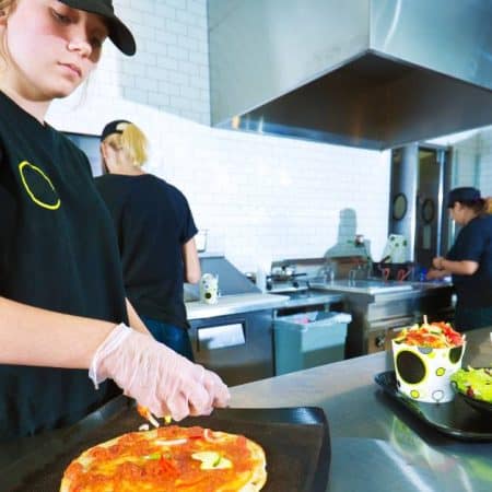 Teen Jobs May Come With a Bonus: Scholarships