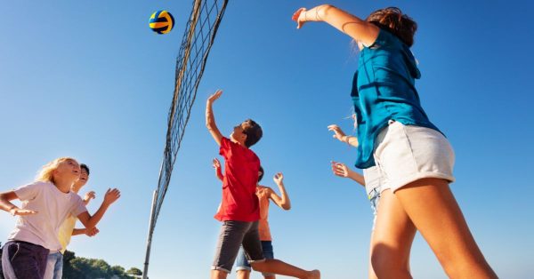 How Students Should Spend the Summer Before Senior Year